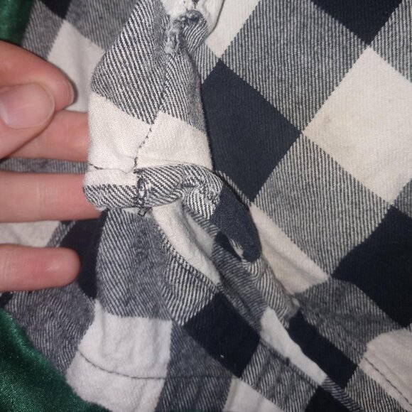 Forever 21 black & white sleep pants - Picture 2 of 4